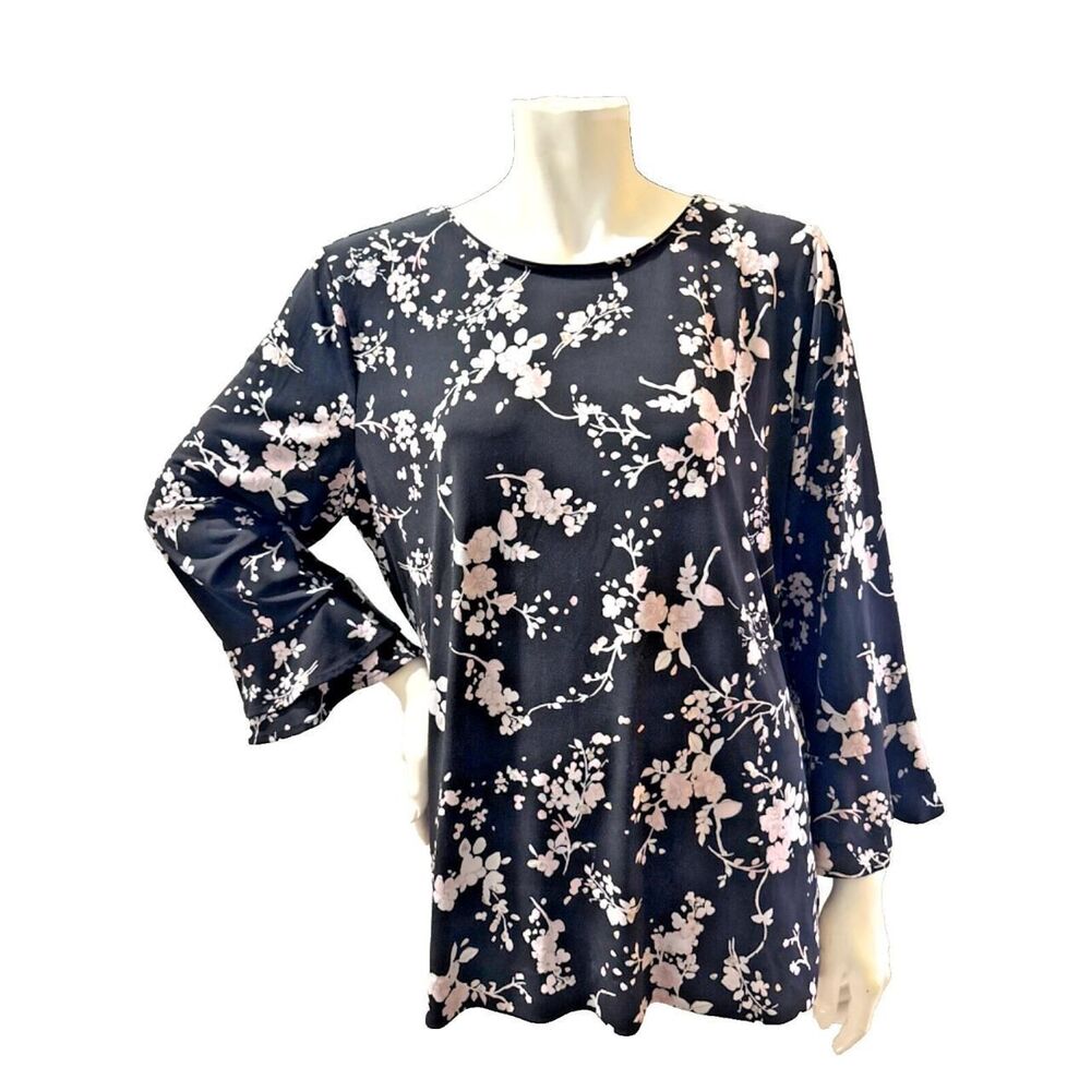 Karl Lagerfeld Women's Black and White Blouse